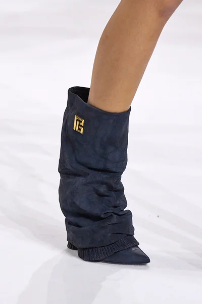 Look 76